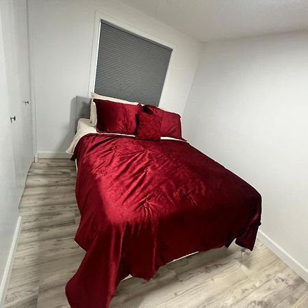 דירות Beautiful Downtown Anchorage 4 מראה חיצוני תמונה